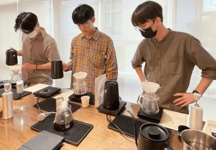 Brew and Taste Coffee Class at GUIDA Drip Bar | Bangkok4