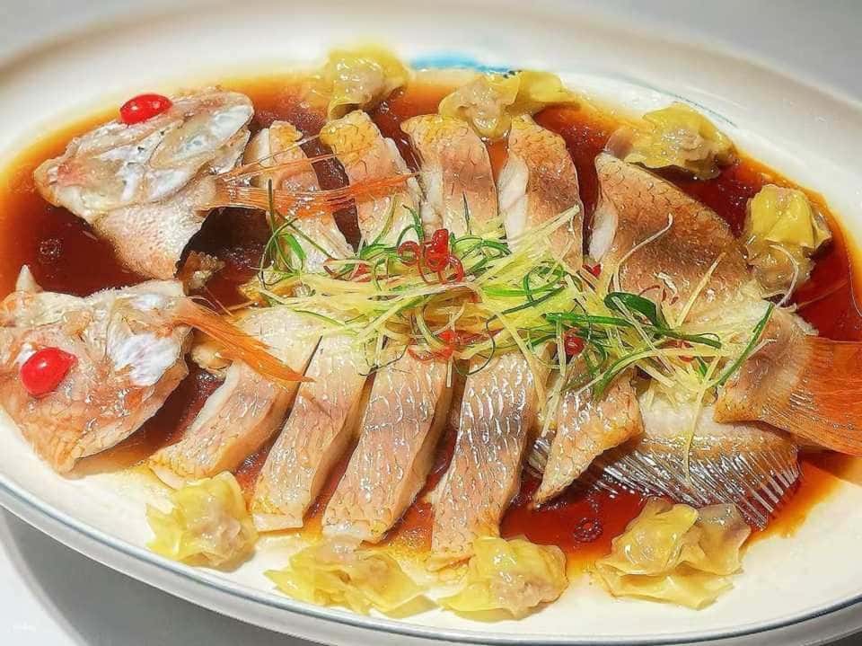 【ประเทศจีน】อาหารเซี่ยงไฮ้คลาสสิกจากเซี่ยงไฮ้บันด์ (หมูตุ๋น/เต้าหู้ไข่กุ้งและปู/ซี่โครงหมูเซี่ยงไฮ้โบราณและเค้กข้าว)3