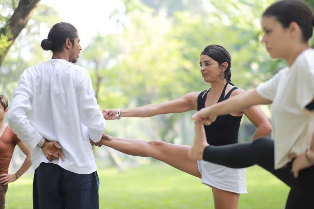 คลาสโยคะที่ Embrace Energy Yoga กรุงเทพมหานคร3