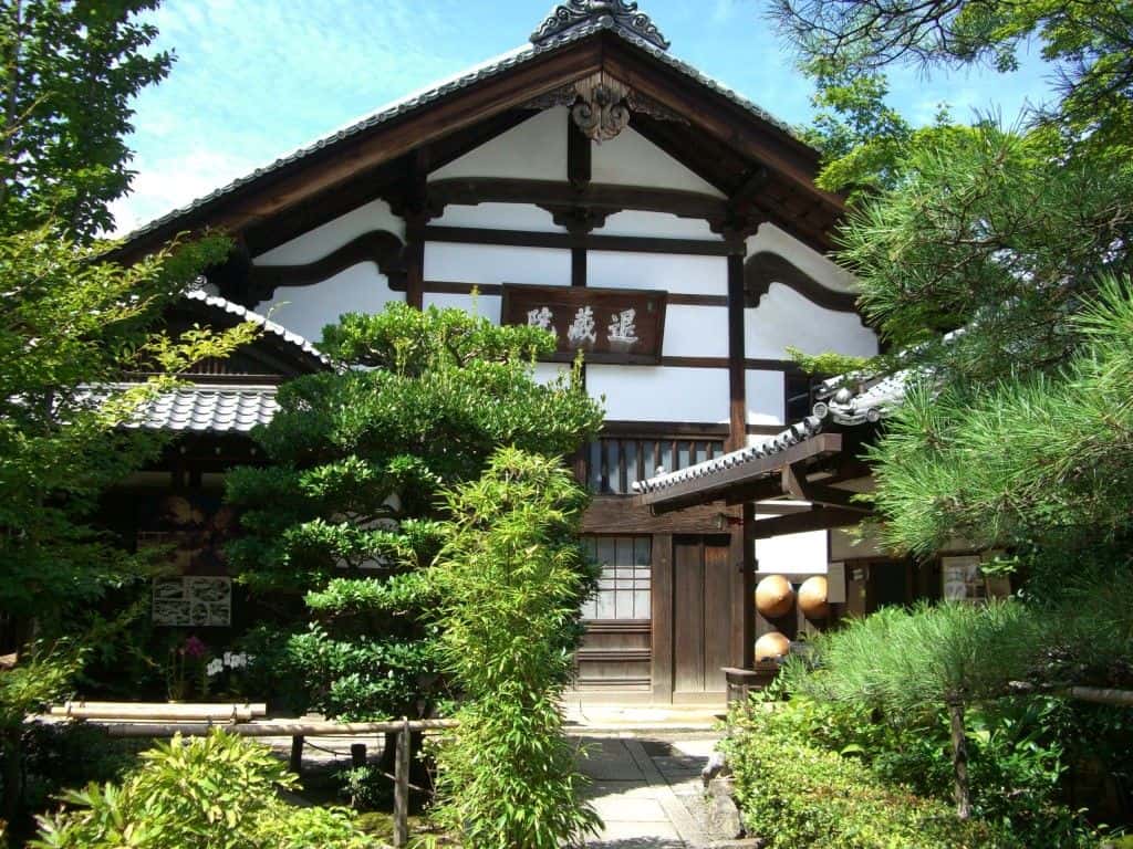 Kyoto Myoshinji Temple Tour to Taizo-in with Kyoto Cuisine Lunch at Hanagokoro Trips and Day Trips2