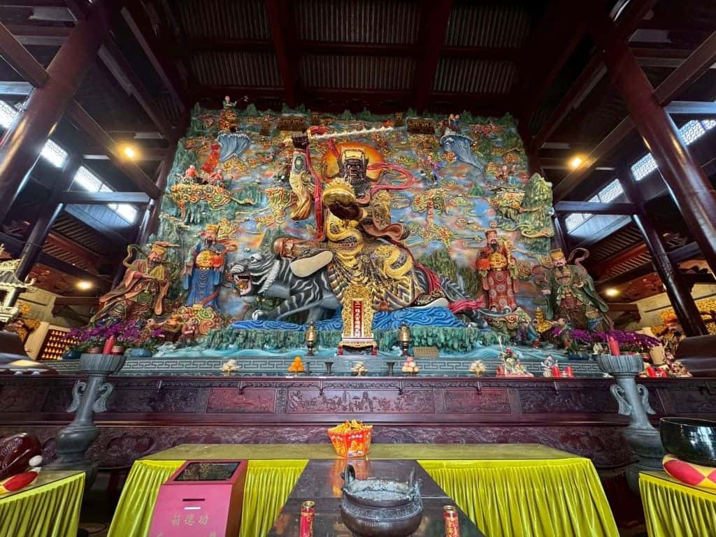 Wish-Making Full Day Tour for Shanghai Highlight Temples Shanghai Trips and Day Trips4