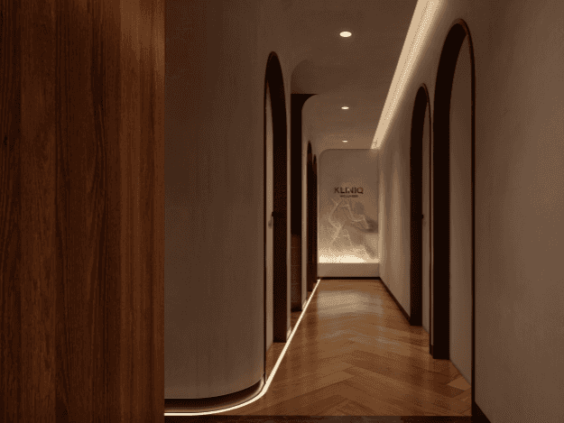 KLINIQ WELLNESS SPA at Central World2