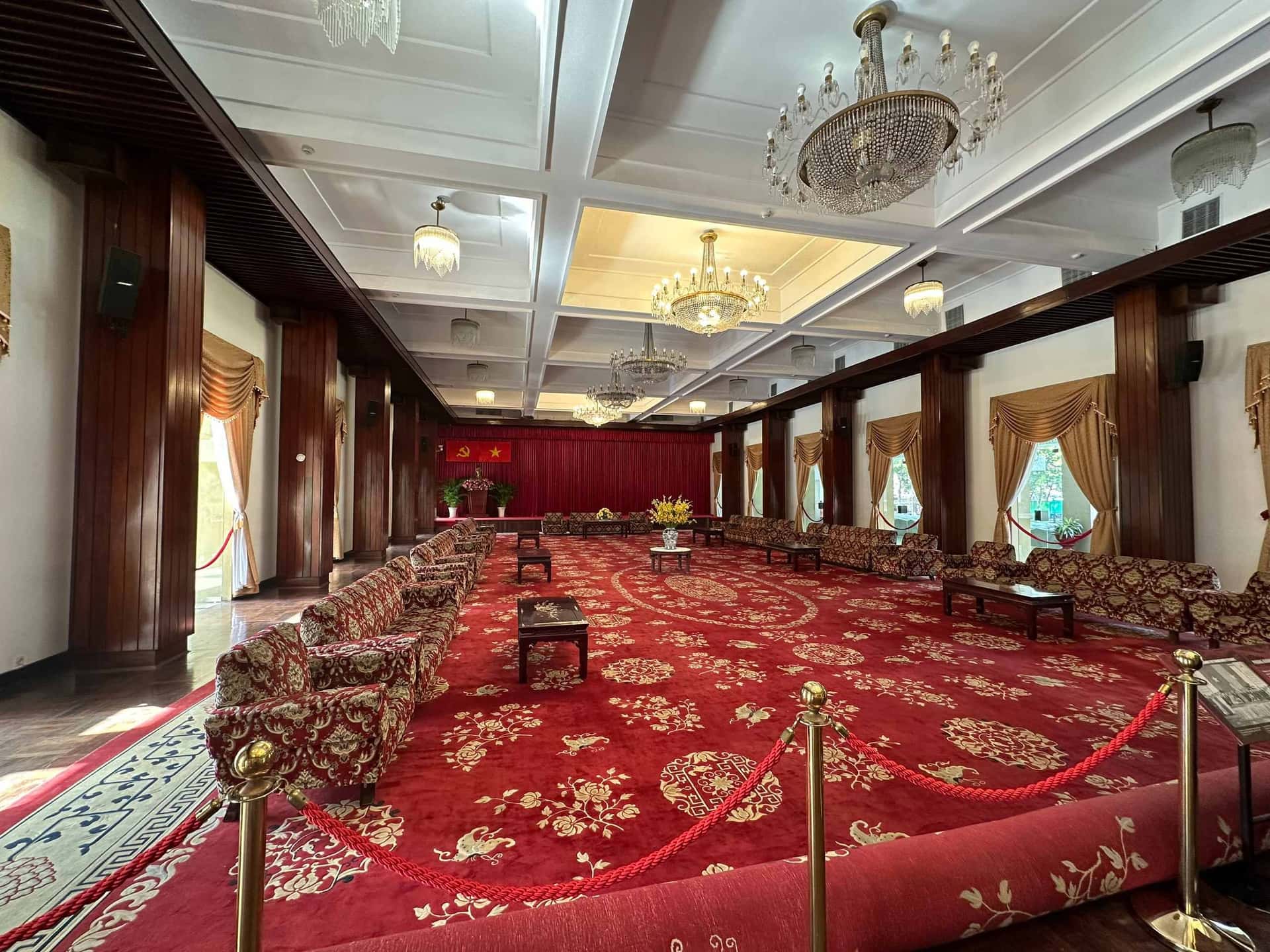 War Remnants Museum and Independence Palace Walking Tour Trips and Day Trips4