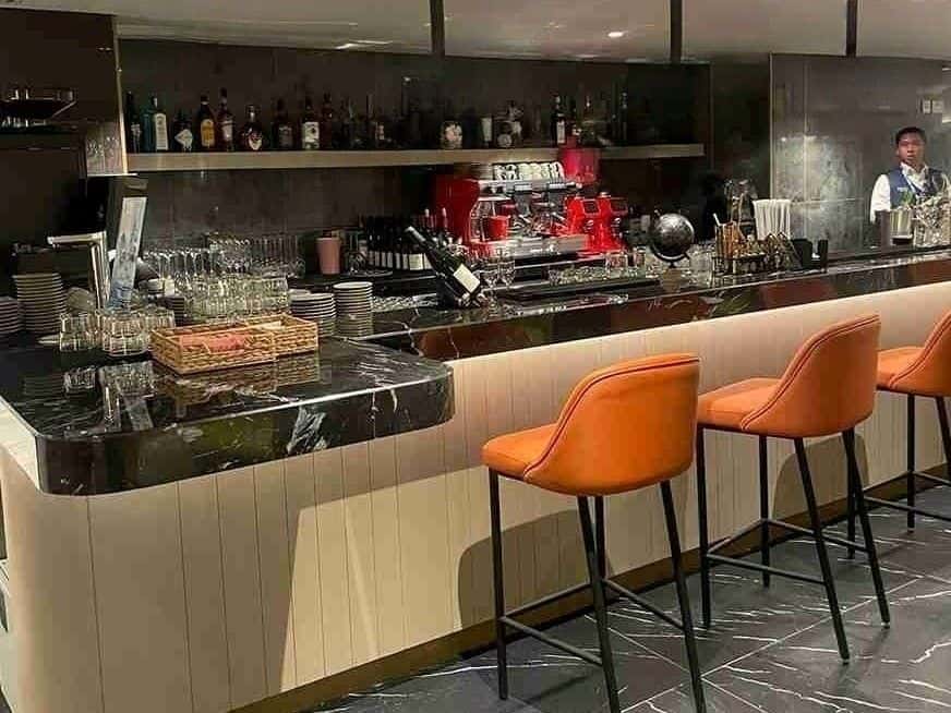 Zayed International Airport - Abu Dhabi (AUH) Lounge Pass2