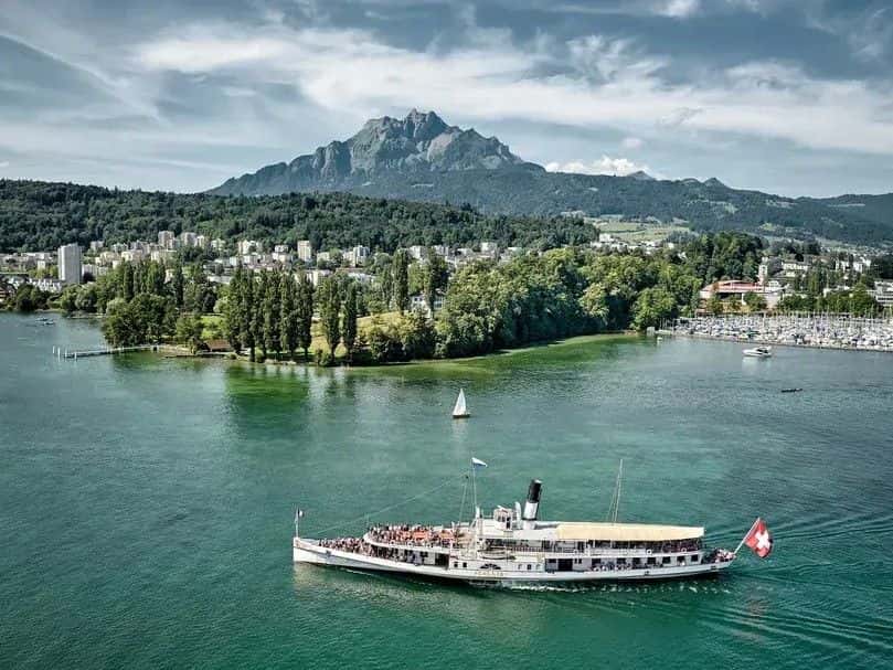 Swiss Half Fare Card3