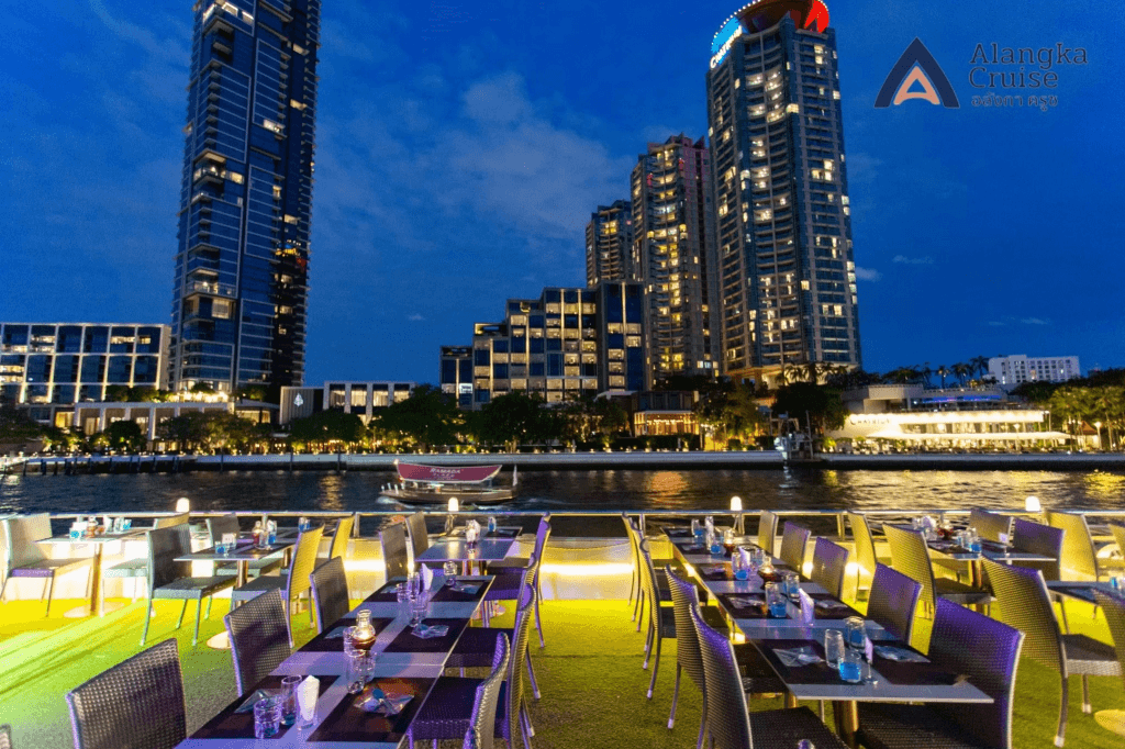 Alangka Cruise in Bangkok1