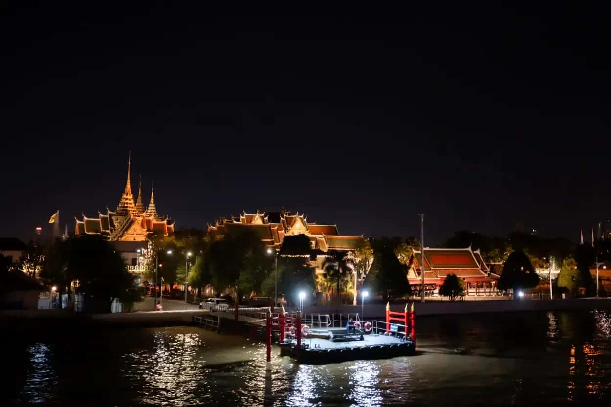 Alangka Cruise at IconSiam Pier no.42