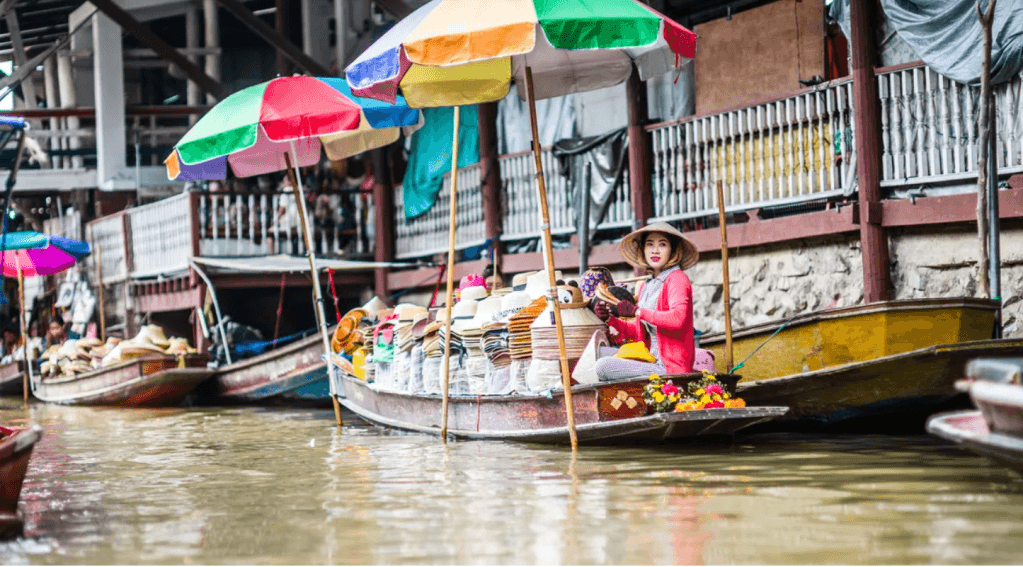 ทริปตลาดน้ำดำเนินสะดวก ไหว้พระ ดูมังกรที่วัดสามพราน (มัคคุเทศก์และรถรับ-ส่งจากกรุงเทพฯ) ทริปเที่ยว และเดย์ทริป2
