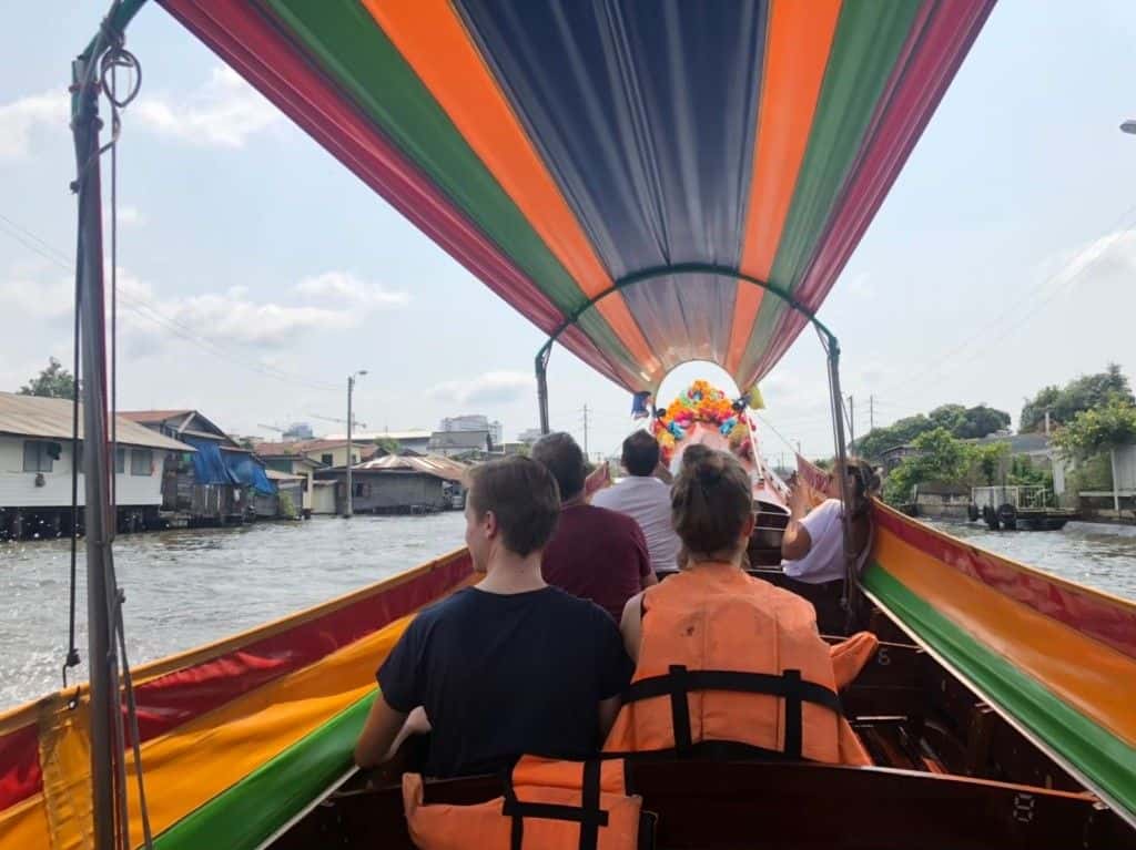 นั่งเรือหางยาวชมวิถีชีวิตชุมชนริมน้ำ ไหว้พระใหญ่ วัดปากน้ำ (มัคคุเทศก์ท้องถิ่น) ทริปเที่ยว และเดย์ทริป2