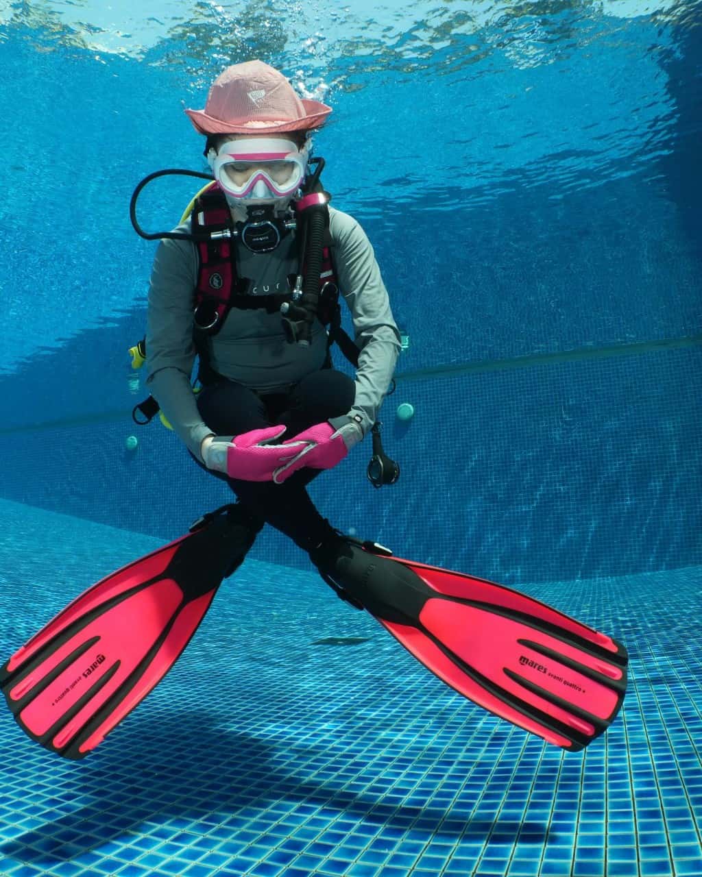 Trial Scuba Diving lesson in Pool (Half Day) Trips and Day Trips2