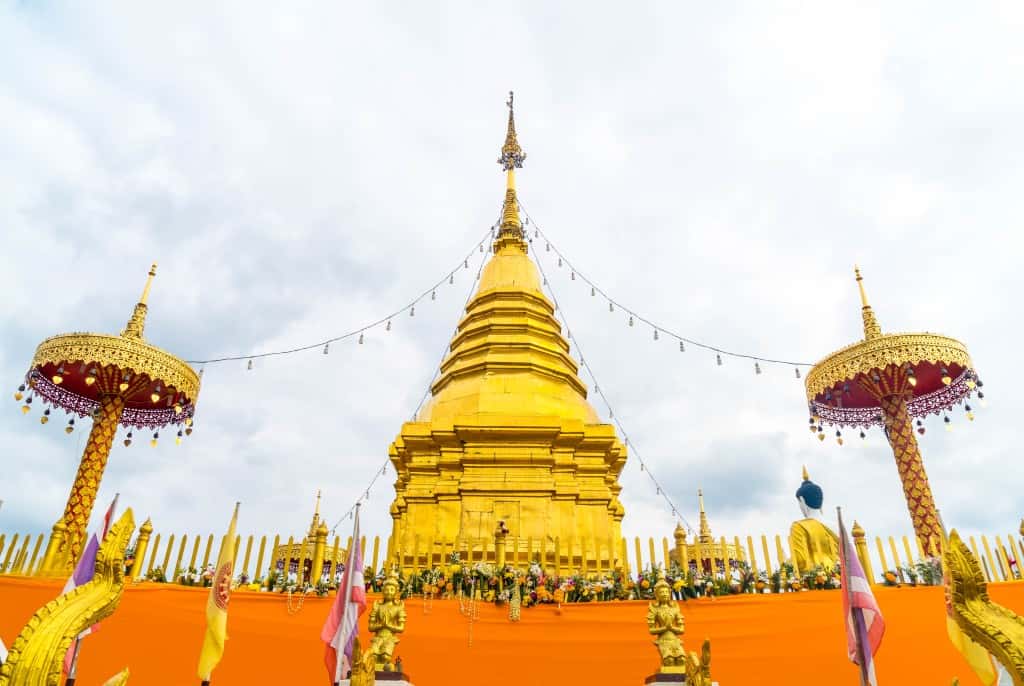 ไหว้พระ ขอพรที่วัดบนยอดเขา วัดพระธาตุดอยคำ  (พร้อมรถรับ-ส่งจากที่พัก) ทริปเที่ยว และเดย์ทริป4