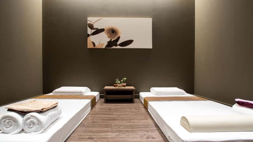 Let's Relax Ginza Thonglor Nikko Hotel1