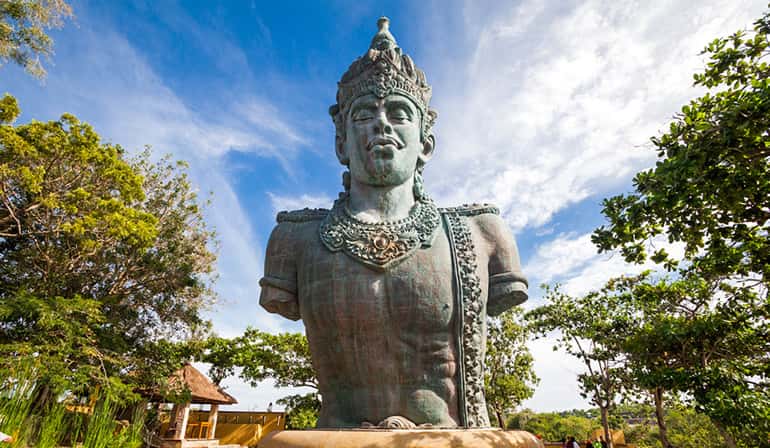 ทัวร์อินโดนีเซีย บาหลี มหาเจดีย์บุโรพุทโธ วัดพรามนันต์2
