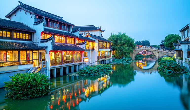 China Shanghai Hangzhou Disneyland Sakura 5Days 4Nights GOCN91953