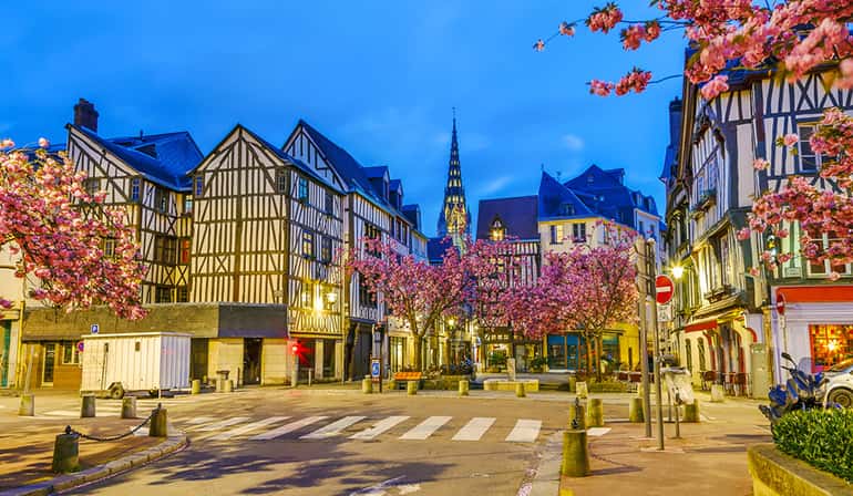 France Paris Caen Rouen Christmas Market 7 Days 4 Nights GOFR96103