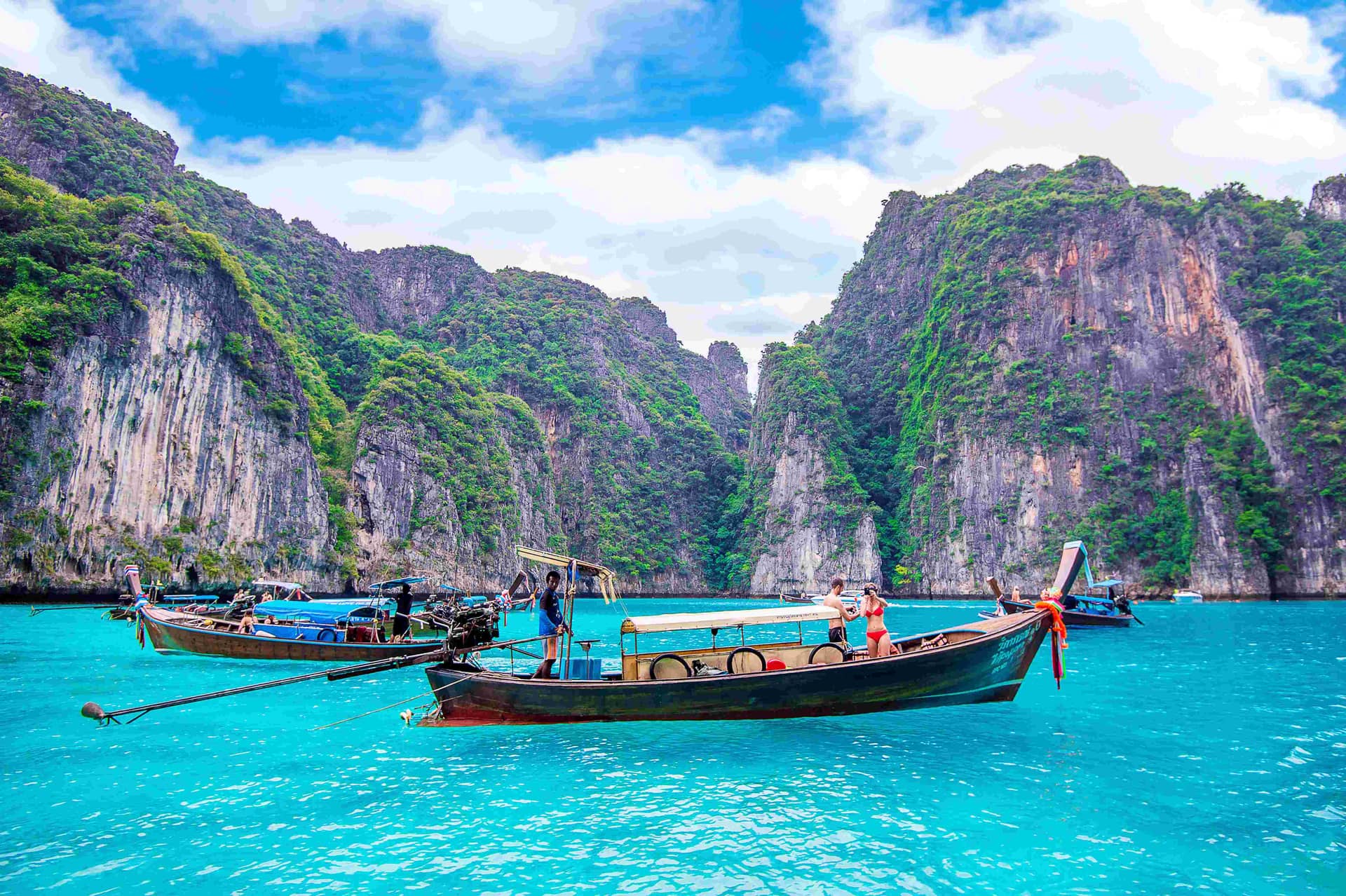 Maithon Island, Phi Phi Island, Maya Beach and Khai Island by Speed Trips and Day Trips