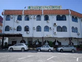 ซุปเปอร์โอโย 1018 โรงแรมเตลังอูซาน มิริ