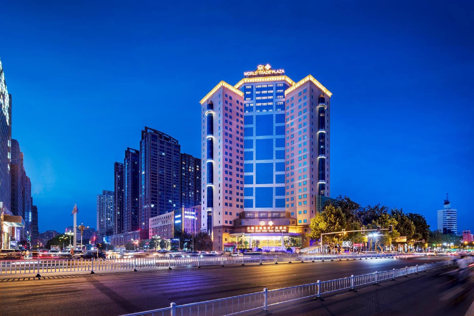 YUN-ZEN Jinling World Trade Plaza Hotel
