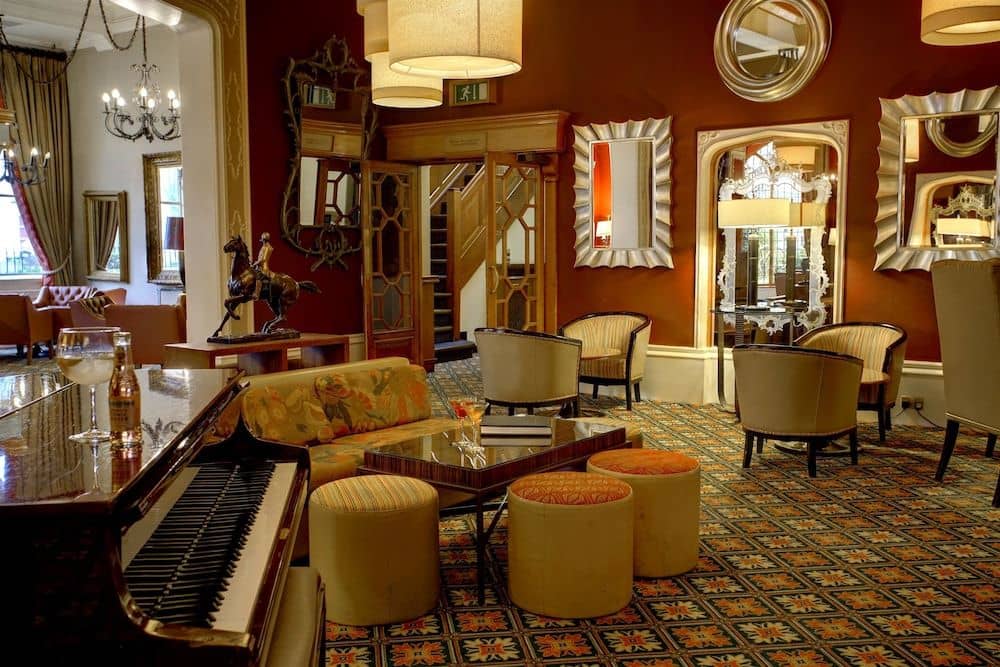 Plough & Harrow Hotel
