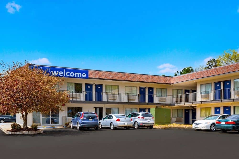 Motel 6 Richmond Airport Motel 6 Richmond Airport