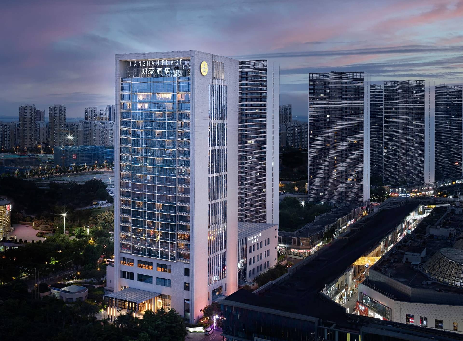 Langham Place Xiamen - Free shuttle bus during Stone Fair