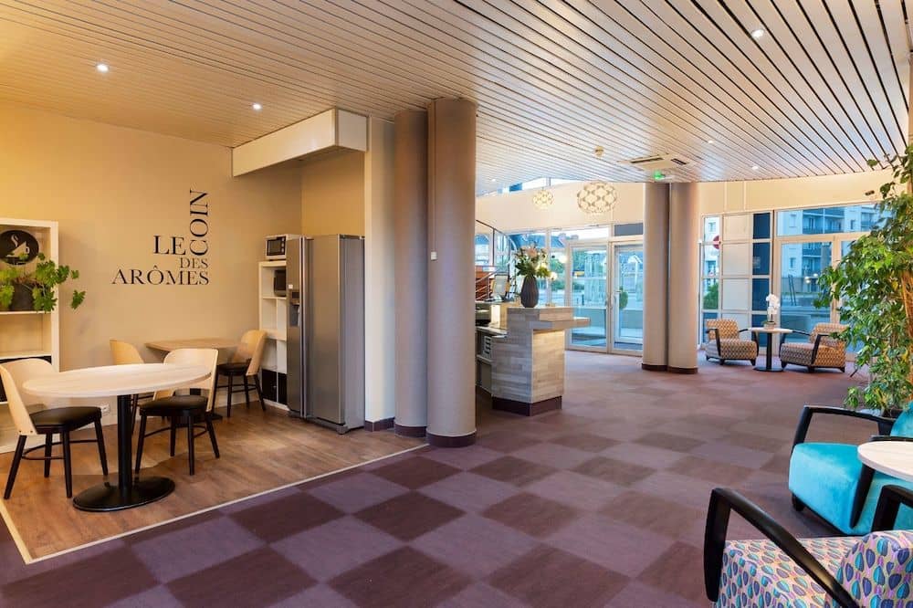 Hotel Kyriad Tours Saint Pierre Des Corps Gare