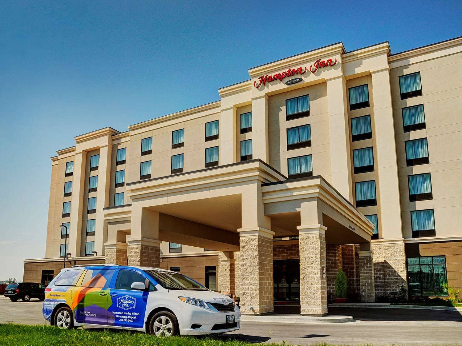 HAMPTON INN BY HILTON WINNIPEG AIRPORT HAMPTON INN BY HILTON WINNIPEG AIRPORT