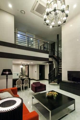 Hotel Pharos