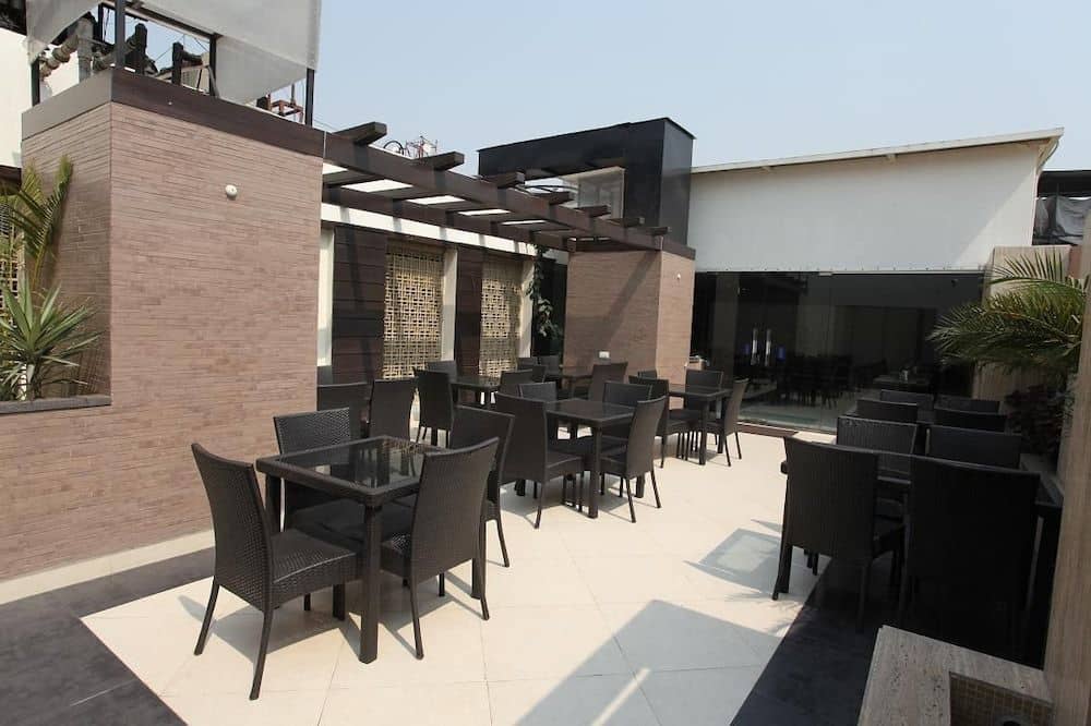Hotel Chanchal Deluxe Hotel Chanchal Deluxe