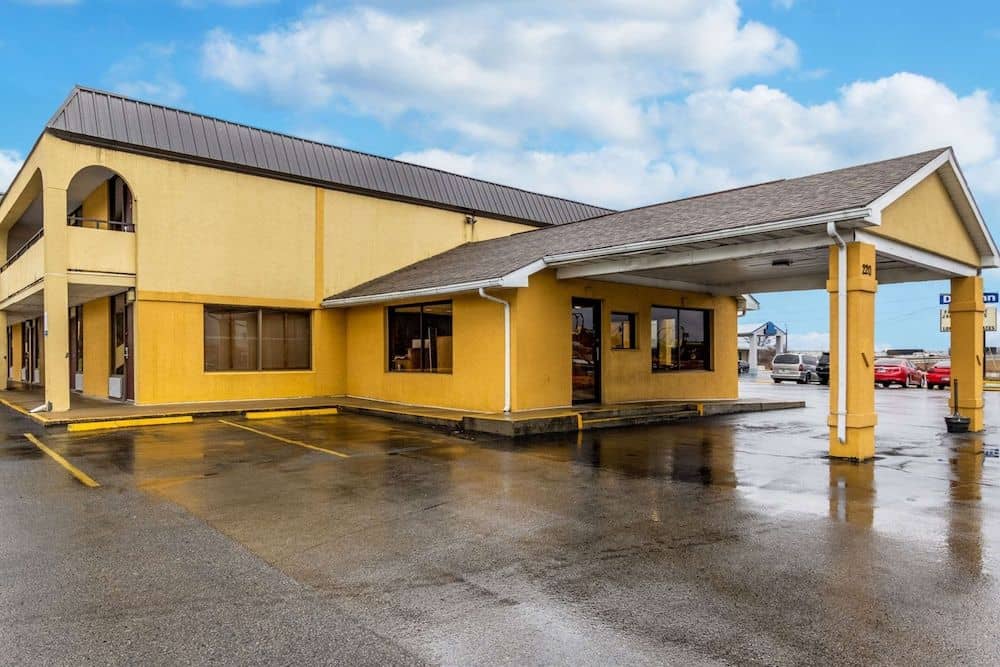 ECONO LODGE SEYMOUR