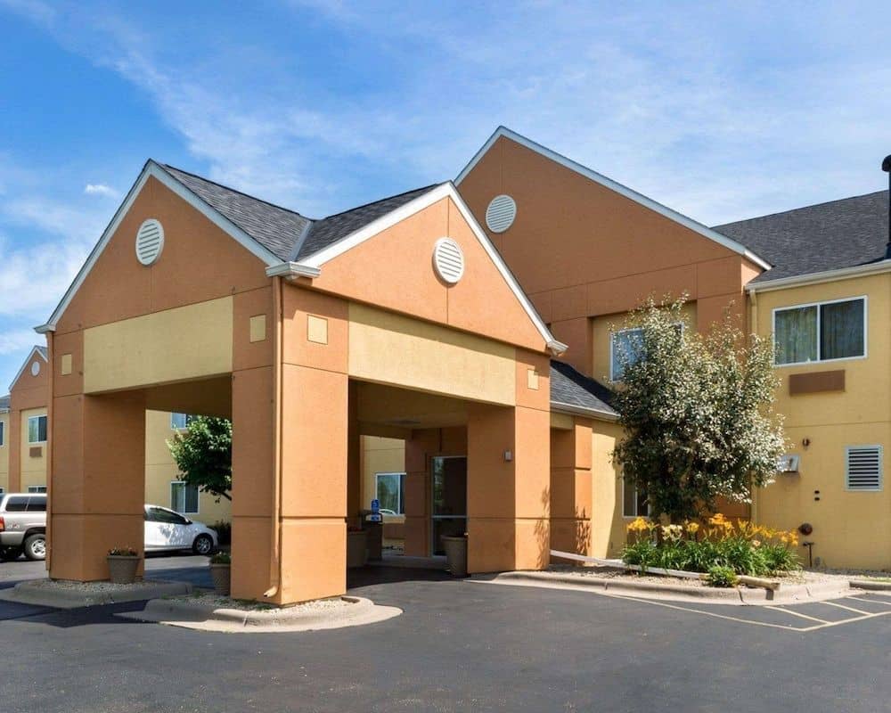 Quality Inn LAKEVILLE