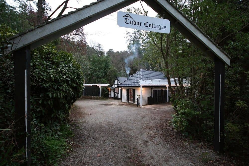 Tudor Cottages Mt Dandenong Tudor Cottages Mt Dandenong