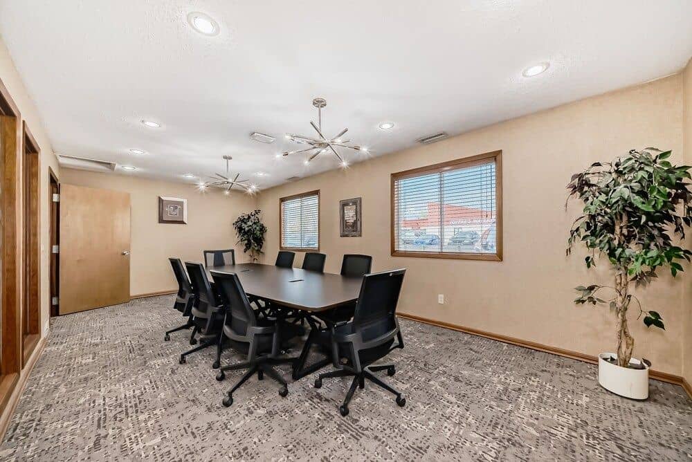 RAMADA STONY PLAIN HOTEL & SUITES