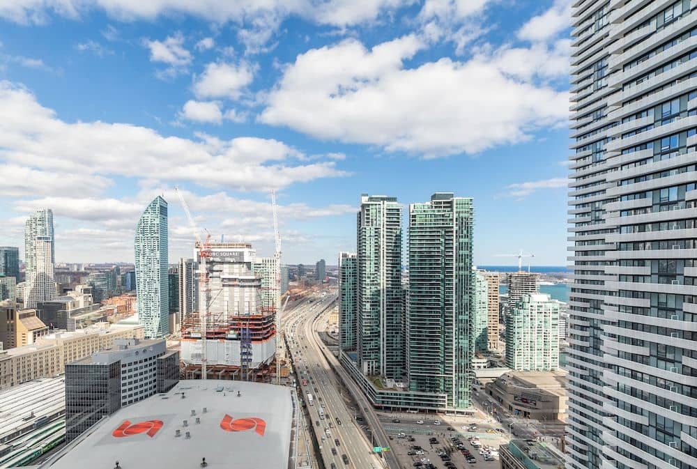 Bremner Condos - Maple Leaf Square Bremner Condos - Maple Leaf Square