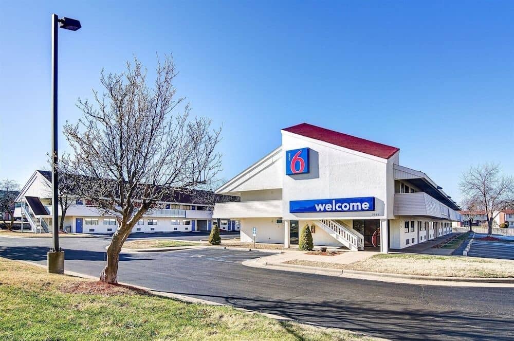 Motel 6 Inn Springfield
