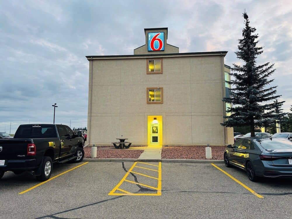 Motel 6 Red Deer