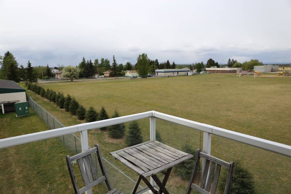 Tamarack Motor Inn