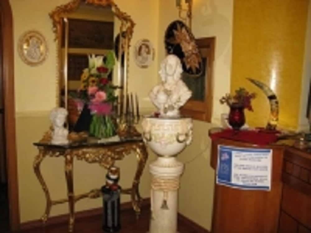 Pensione Enea