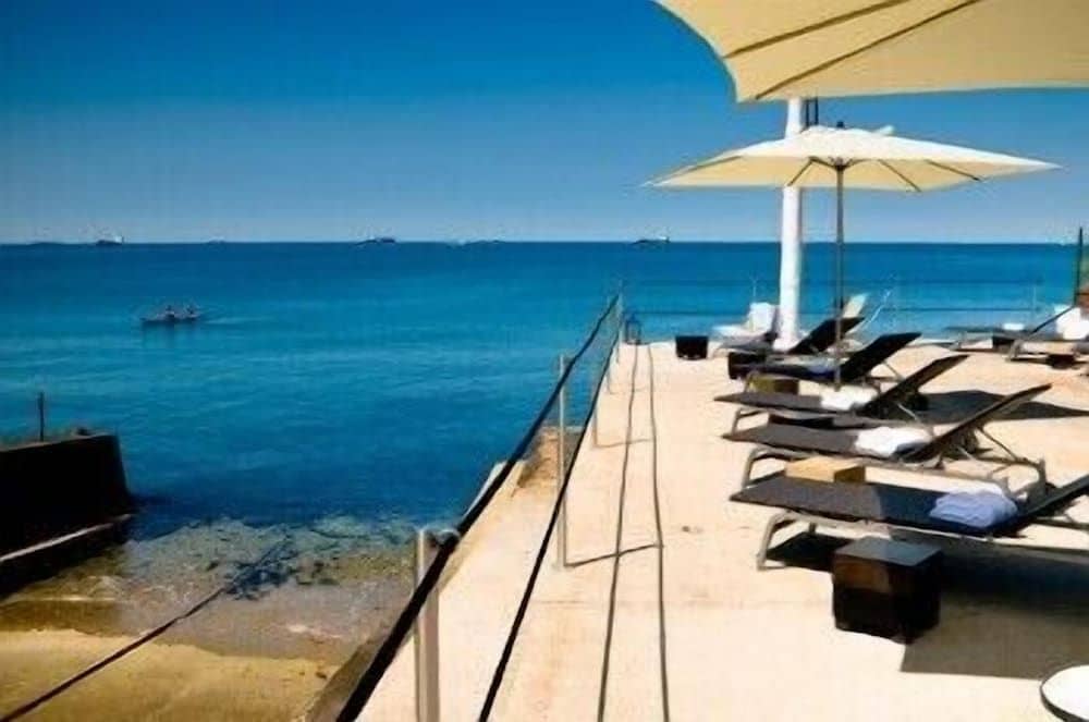 Tre Merli Beach Hotel Tre Merli Beach Hotel