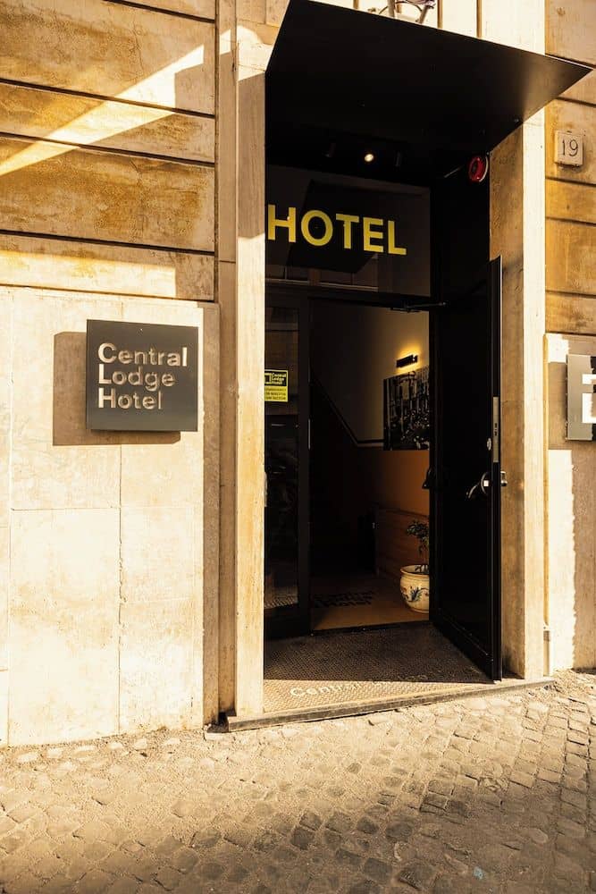 Hotel Central Lodge