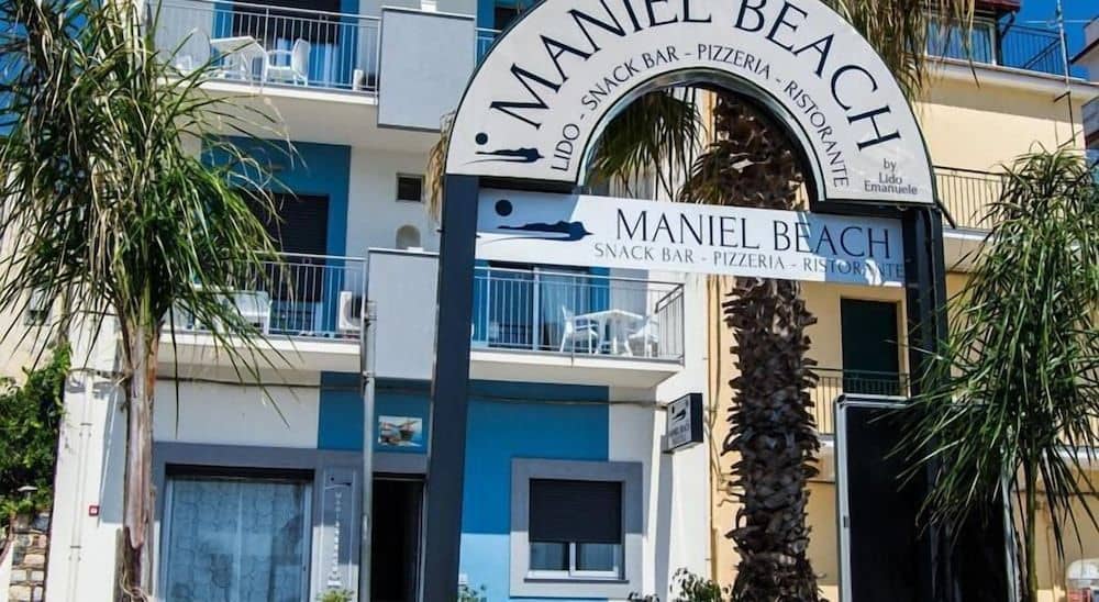 Maniel Beach Hotel Maniel Beach Hotel