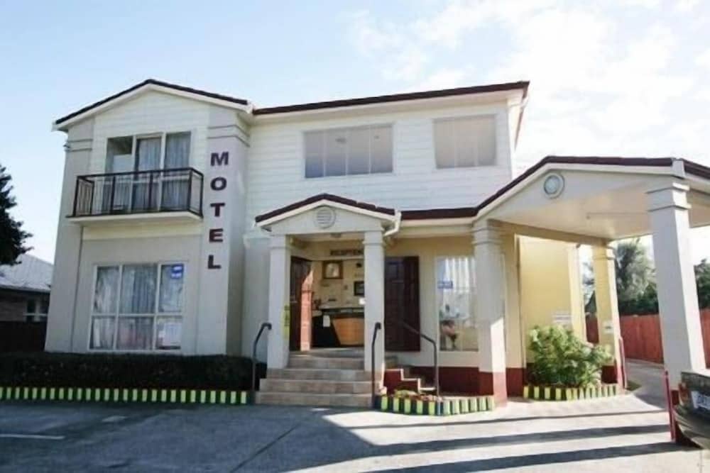 Avondale Motor Inn
