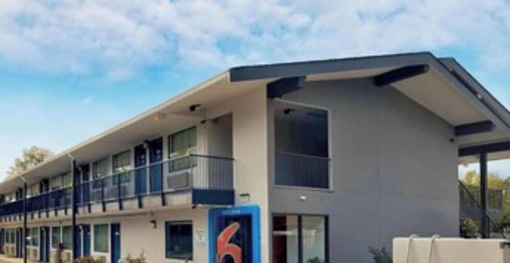 Motel 6 Columbus