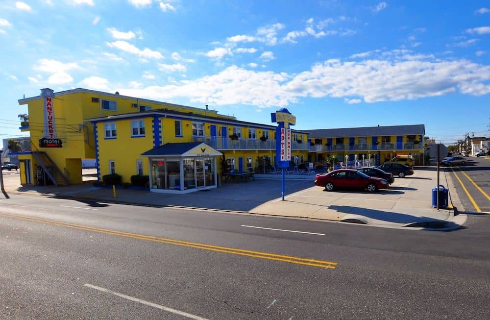 Nantucket Inn & Suites