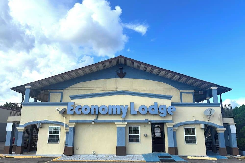 Economy Lodge