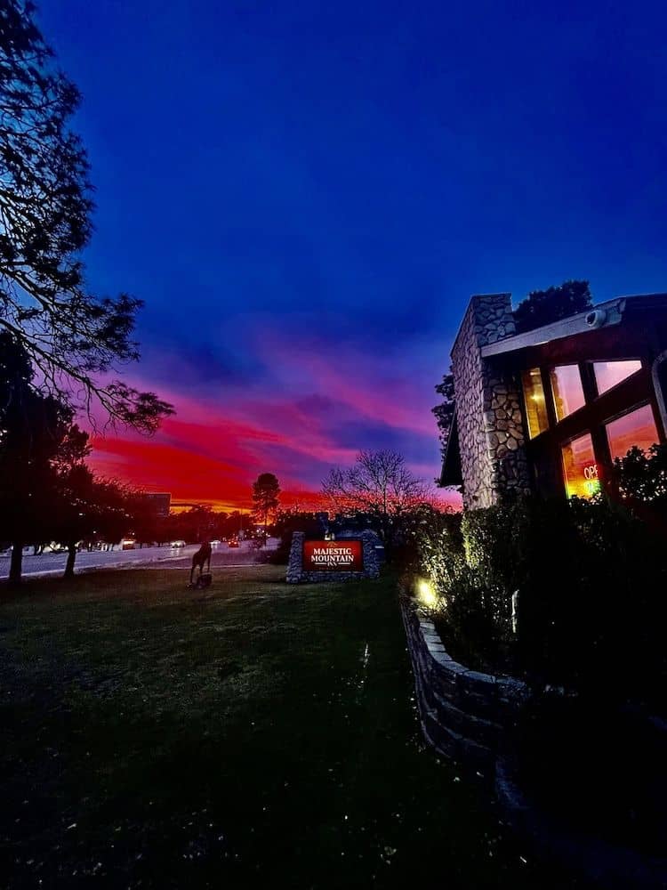 Majestic Mountain Inn
