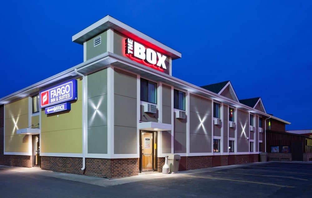 Select Inn Fargo
