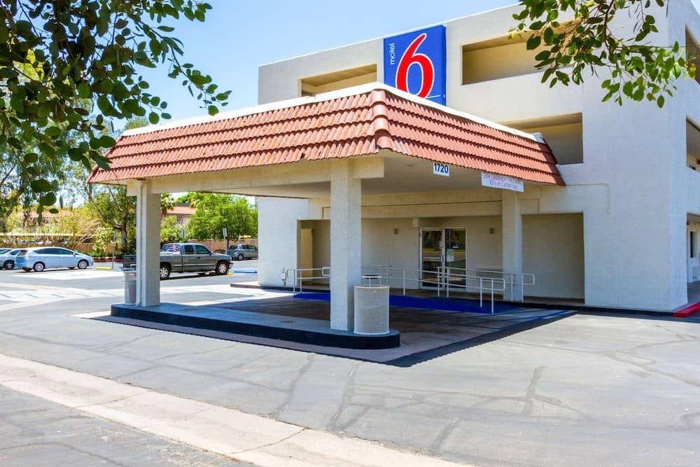 Motel 6 Phoenix Tempe - Priest Dr.