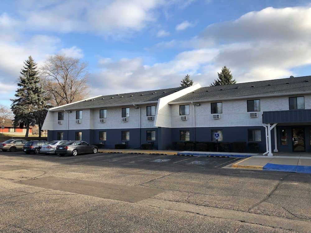 Americas Best Value Inn-Burnsville