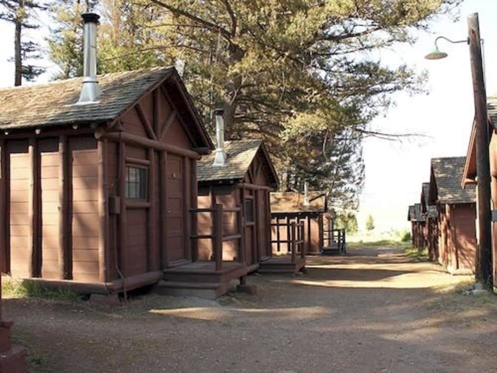 Roosevelt Lodge